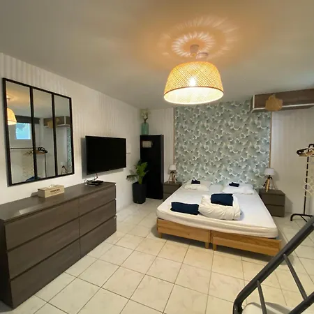 Cap Sud 83 Vue 200m Plages * Йер