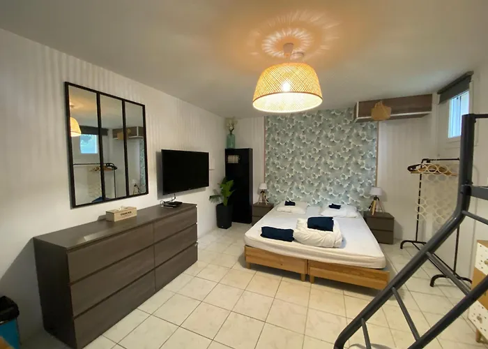 Cap Sud 83 Vue 200m Plages * Hyères